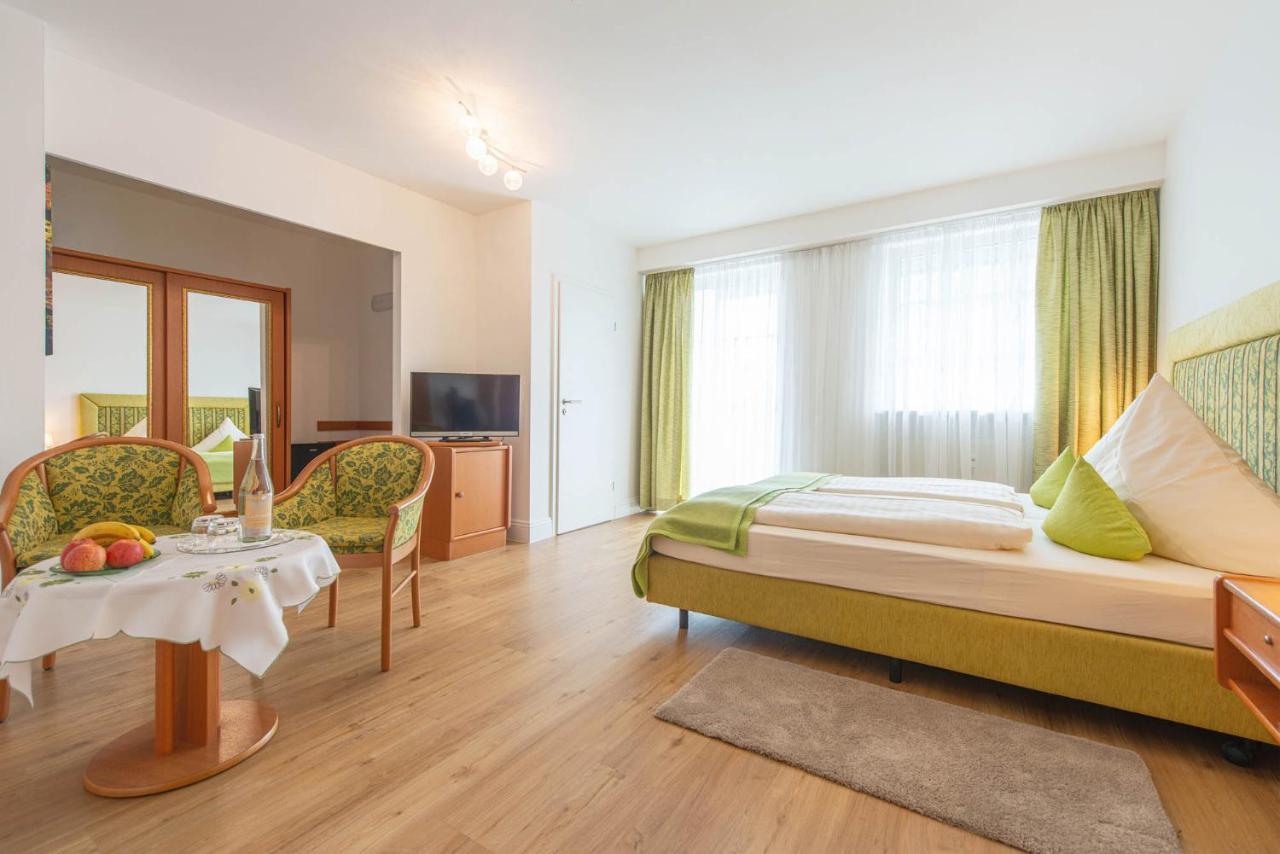 Hotel Garni Lichtquelle Бад-Фюссинг Экстерьер фото